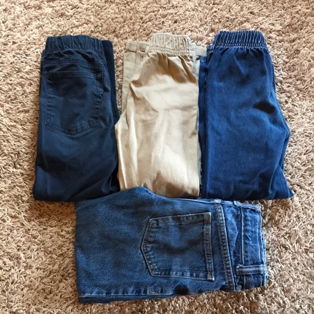 Bundle of size 6 pants